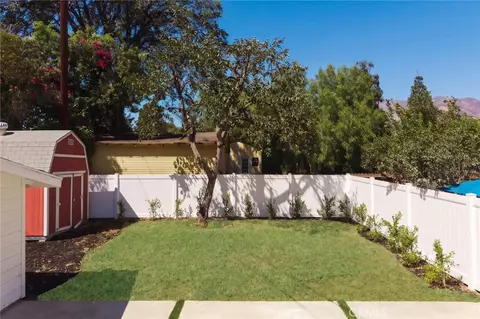 Exterior - 525 E Jackson St, Pasadena, CA 91104 photo 17 of 18