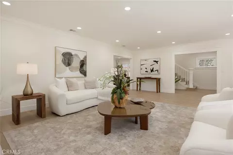 Living - 525 E Jackson St, Pasadena, CA 91104 photo 5 of 5