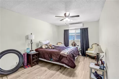 Bedroom - 4832 Mitchell Ave, Riverside, CA 92505 photo 4 of 5