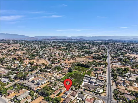 View/Area - 4832 Mitchell Ave, Riverside, CA 92505 photo 3 of 7