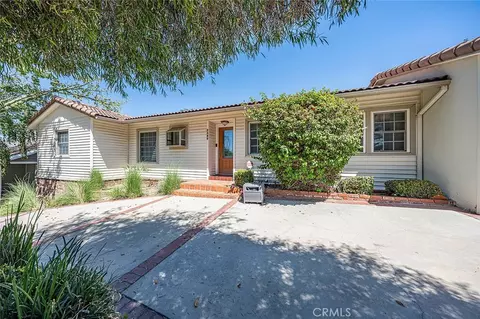 2349 Rockdell St, La Crescenta, CA 91214