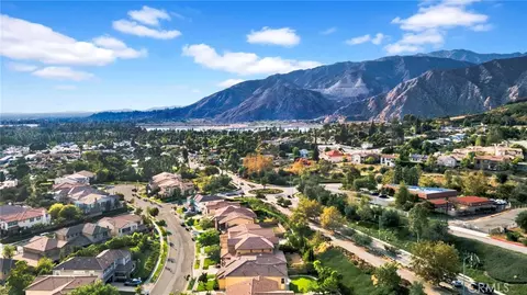 View/Area - 535 E Desert Willow, Azusa, CA 91702 photo 8 of 9