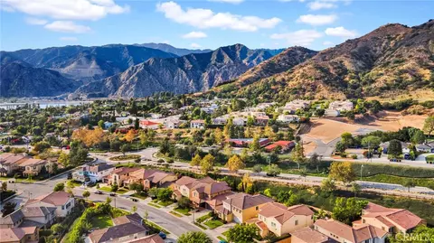 View/Area - 535 E Desert Willow, Azusa, CA 91702 photo 3 of 9