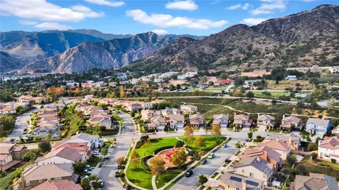View/Area - 535 E Desert Willow, Azusa, CA 91702 photo 6 of 9