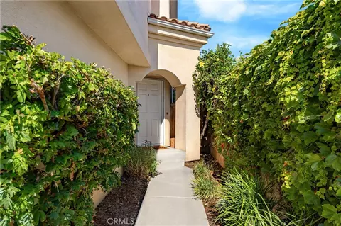 1232 Mission Pl, Duarte, CA 91010