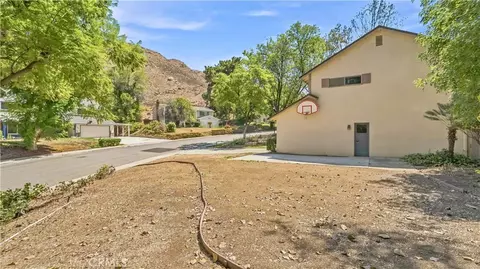 Exterior - 160 Masters, Riverside, CA 92507 photo 10 of 14