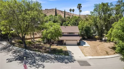 View/Area - 160 Masters, Riverside, CA 92507 photo 1 of 7