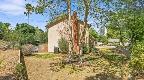 Exterior - 160 Masters, Riverside, CA 92507 photo 12 of 14