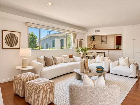 Living - 912 N 2nd St, Montebello, CA 90640 photo 1 of 4