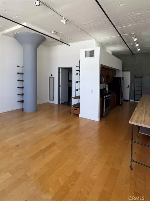 420 S San Pedro St #405, Los Angeles, CA 90013