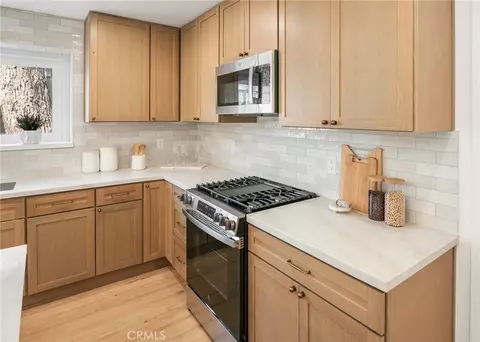 Kitchen - 722 Isidore St, Oceanside, CA 92057 photo 2 of 3