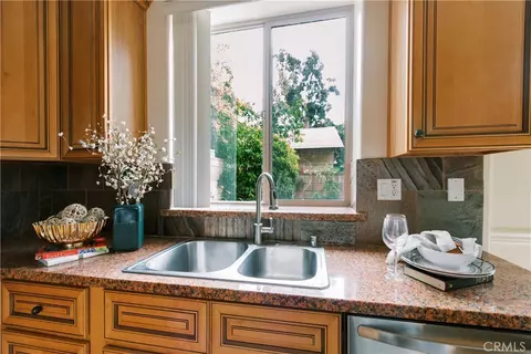 Kitchen - 156 El Dorado St #C, Arcadia, CA 91006 photo 2 of 3