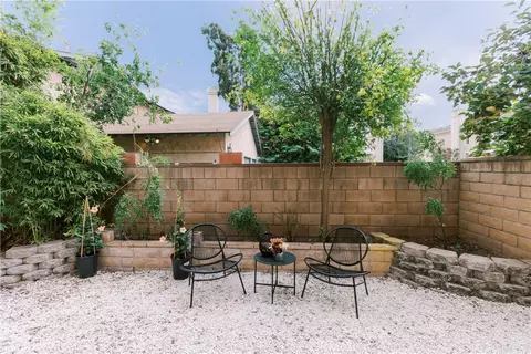 Exterior - 156 El Dorado St #C, Arcadia, CA 91006 photo 2 of 5