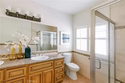 Bath - 156 El Dorado St #C, Arcadia, CA 91006 photo 3 of 7