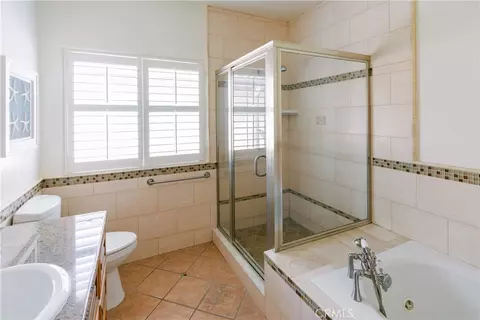 Bath - 156 El Dorado St #C, Arcadia, CA 91006 photo 4 of 7
