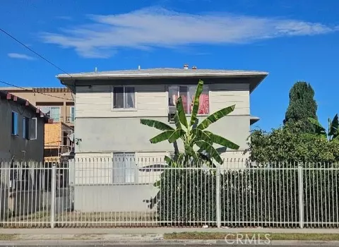 221 S Bonnie Brae, Los Angeles, CA 90057