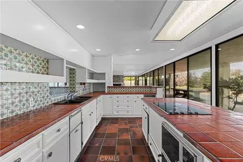 Kitchen - 10497 Crystal, Wallace, CA 95254 photo 4 of 7