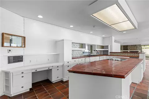 Kitchen - 10497 Crystal, Wallace, CA 95254 photo 7 of 7