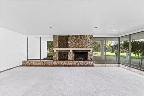 Living - 10497 Crystal, Wallace, CA 95254 photo 2 of 11