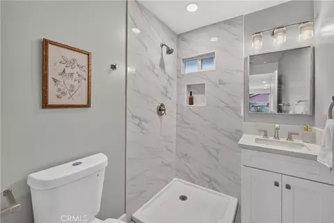 Bath - 1022 W Francis St, Ontario, CA 91762 photo 1 of 6
