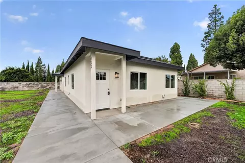 Exterior - 1022 W Francis St, Ontario, CA 91762 photo 10 of 12