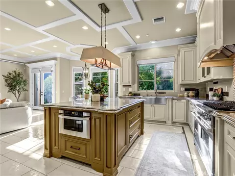 Kitchen - 2119 S 5th Ave, Arcadia, CA 91006 photo 1 of 2