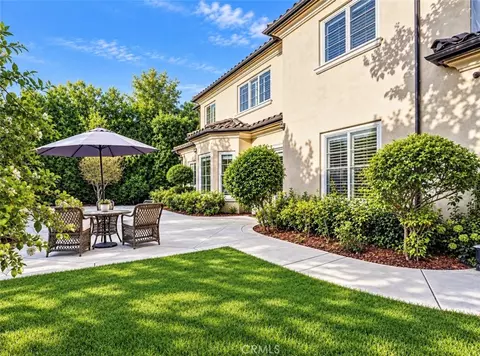 Exterior - 2119 S 5th Ave, Arcadia, CA 91006 photo 3 of 4