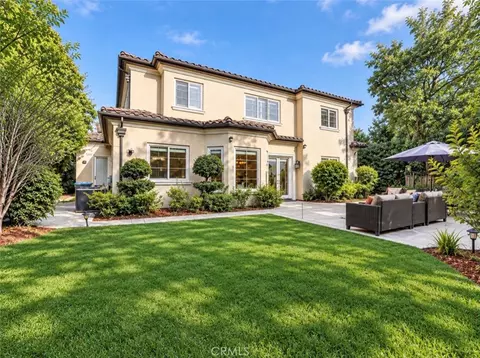 Exterior - 2119 S 5th Ave, Arcadia, CA 91006 photo 4 of 4