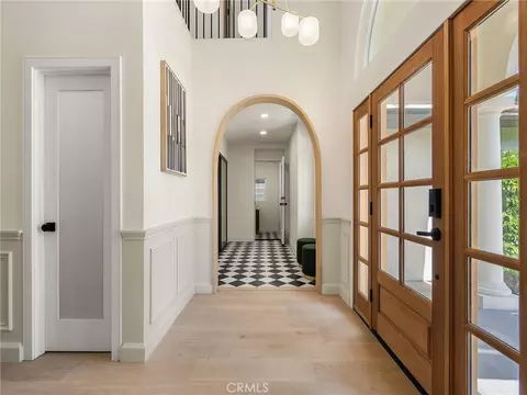 Entry Way - 323 Santa Rosa Rd, Arcadia, CA 91007 photo 1 of 2