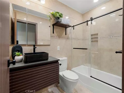 Bath - 323 Santa Rosa Rd, Arcadia, CA 91007 photo 1 of 6