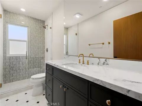 Bath - 323 Santa Rosa Rd, Arcadia, CA 91007 photo 4 of 6