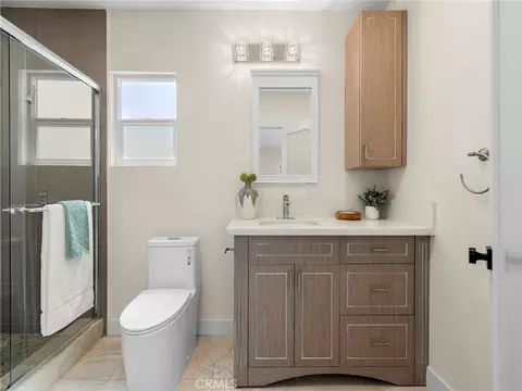 Bath - 323 Santa Rosa Rd, Arcadia, CA 91007 photo 5 of 6