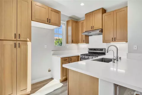 Kitchen - 44940 Honey Locust, Temecula, CA 92592 photo 1 of 2