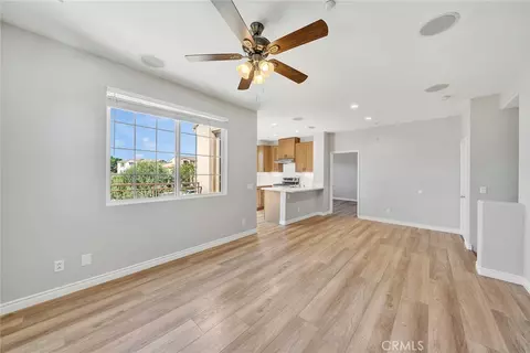 Living - 44940 Honey Locust, Temecula, CA 92592 photo 2 of 3