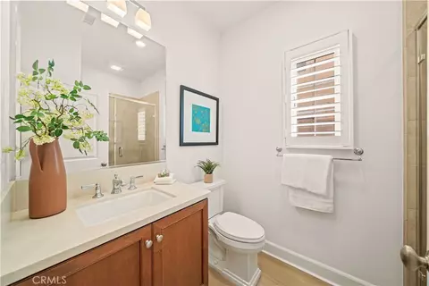 Bath - 54 Painted Cameo, Irvine, CA 92602 photo 1 of 3