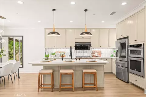 Kitchen - 54 Painted Cameo, Irvine, CA 92602 photo 1 of 3