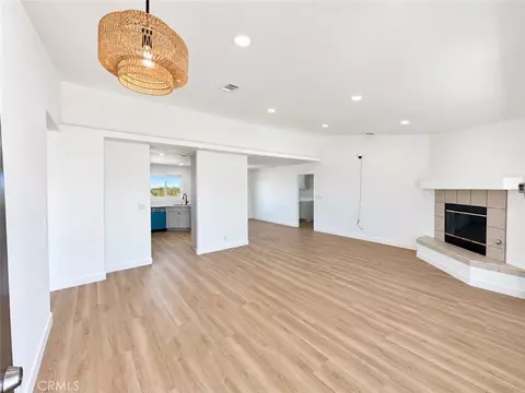 Living - 10968 Nambe, Apple Valley, CA 92308 photo 1 of 2