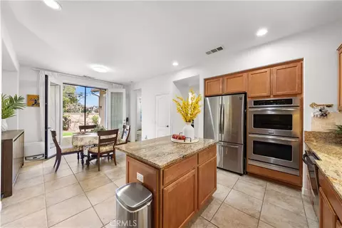 Kitchen - 30 Bombay, Irvine, CA 92620 photo 1 of 2