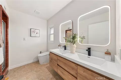 Bath - 19017 E Leadora, Glendora, CA 91741 photo 2 of 6