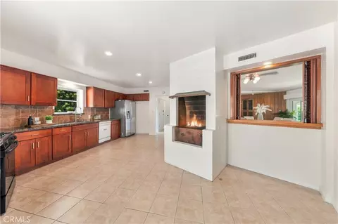 Kitchen - 19017 E Leadora, Glendora, CA 91741 photo 4 of 4