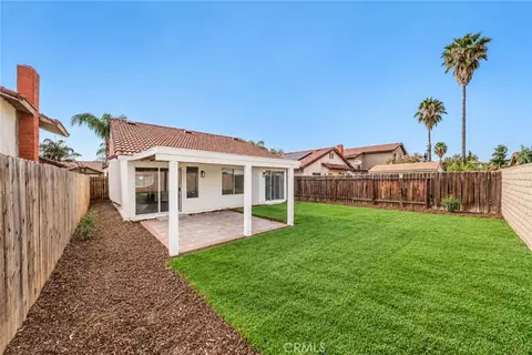 Exterior - 1929 Summertree Dr, Perris, CA 92571 photo 5 of 6