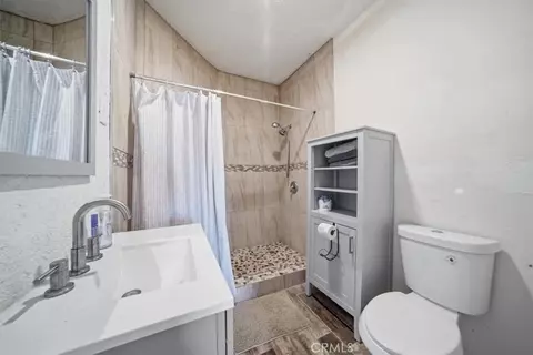 Bath - 801 Valley, Needles, CA 92363 photo 2 of 2
