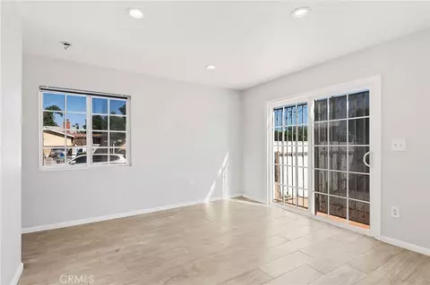 Living - 3655 Webster, Long Beach, CA 90810 photo 6 of 6