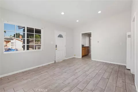 Living - 3655 Webster, Long Beach, CA 90810 photo 3 of 6