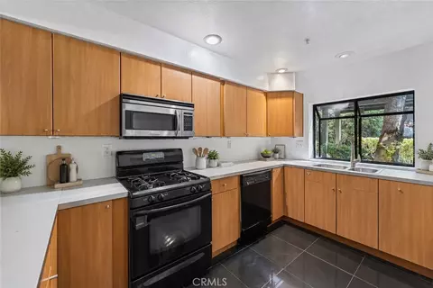 Kitchen - 1052 Seco, Pasadena, CA 91103 photo 1 of 3