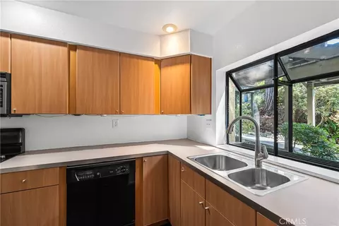 Kitchen - 1052 Seco, Pasadena, CA 91103 photo 3 of 3