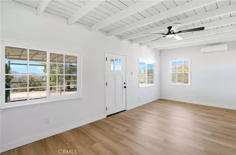 Living - 51956 Northridge, Morongo Valley, CA 92256 photo 1 of 2
