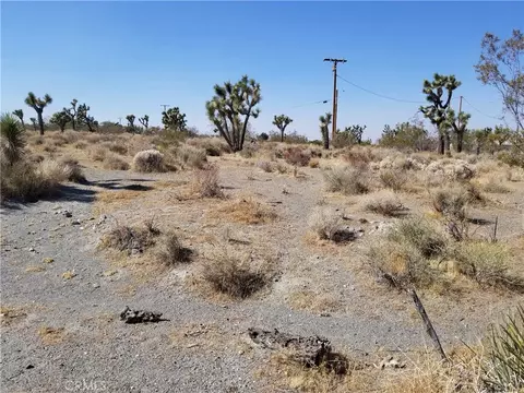 0 0, Phelan, CA 92371 photo 3