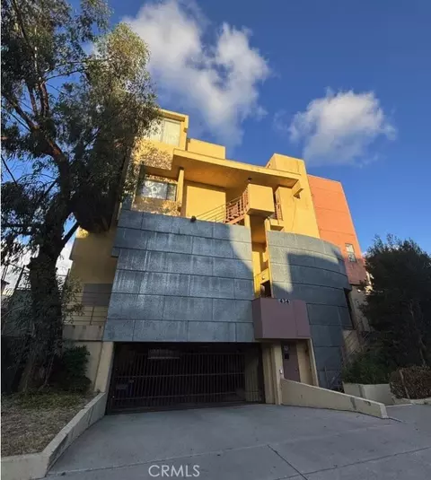 434 S Westmoreland, Los Angeles, CA 90020
