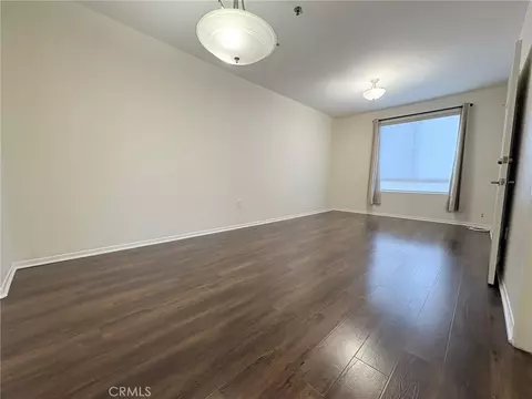580 W Main St #322, Alhambra, CA 91801